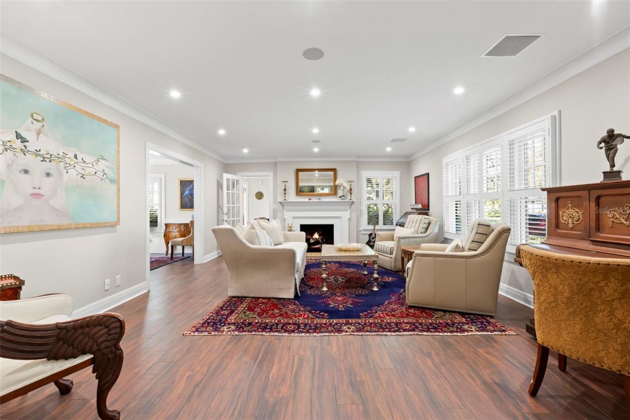 556 21st Avenue Ne, Saint Petersburg, FL 33704 Photo