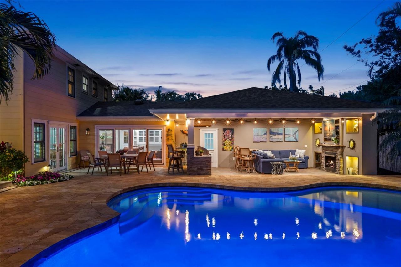 556 21st Avenue Ne, Saint Petersburg, FL 33704 Photo