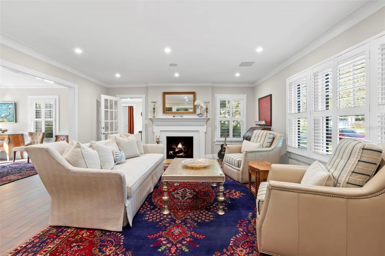 556 21st Avenue Ne, Saint Petersburg, FL 33704 Photo