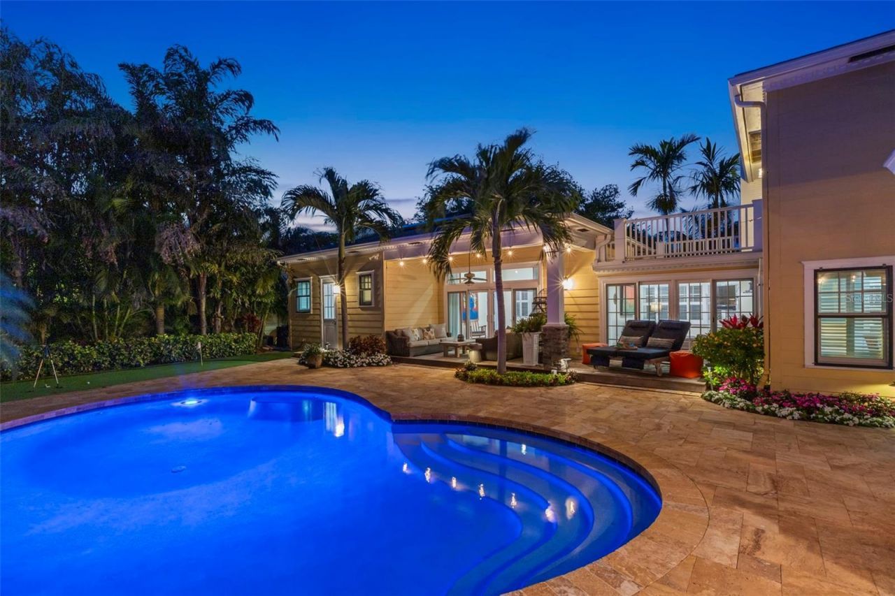 556 21st Avenue Ne, Saint Petersburg, FL 33704 Photo