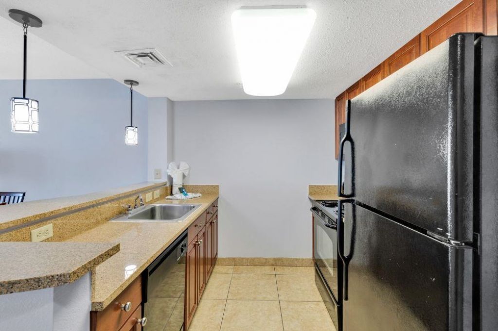 5200 N Ocean Blvd.  Photo 16