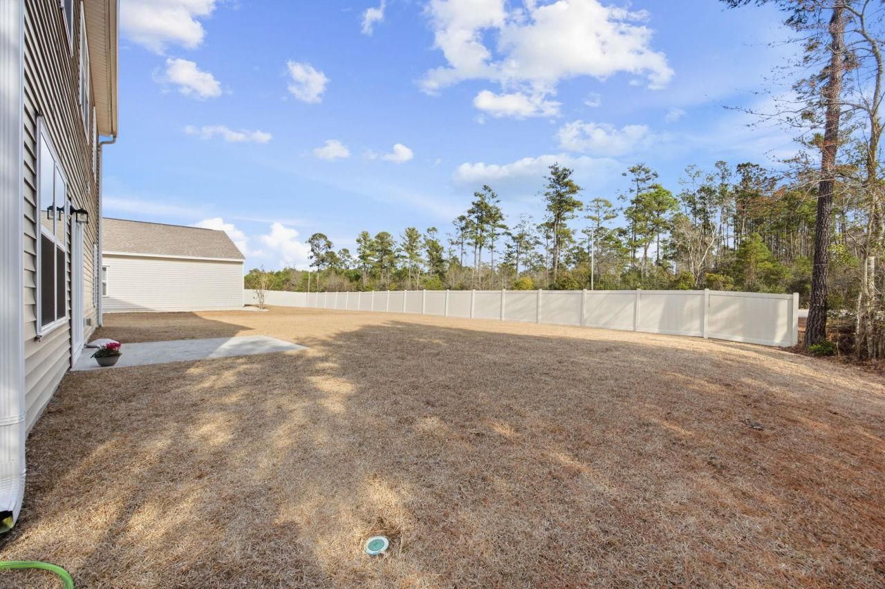 450 Archer Ct. Photo 43