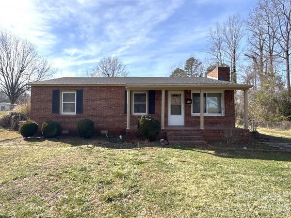 513 Rhodes Avenue , Kings Mountain, NC 28086