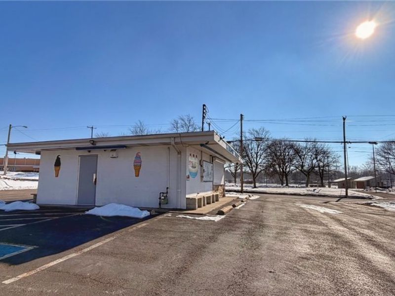 2036 East Avenue, Akron, OH 44314 Photo 14