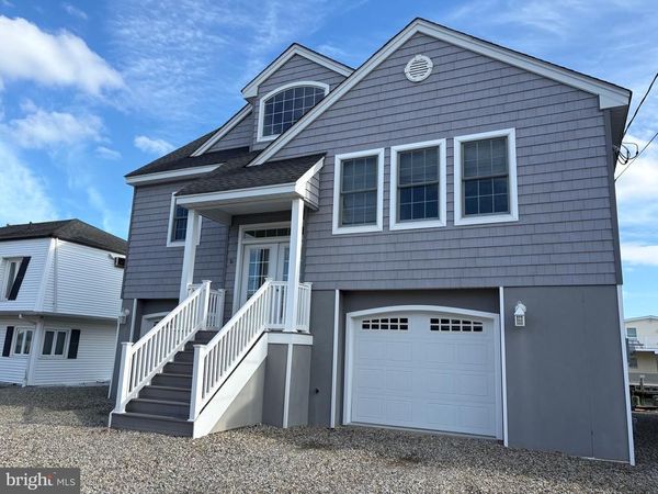 51 BARRY LANE, MANAHAWKIN, NJ 08050