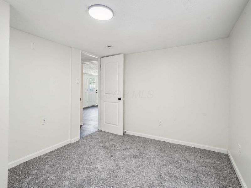 6971 London Groveport Road , Grove City, OH 43123 Photo 18