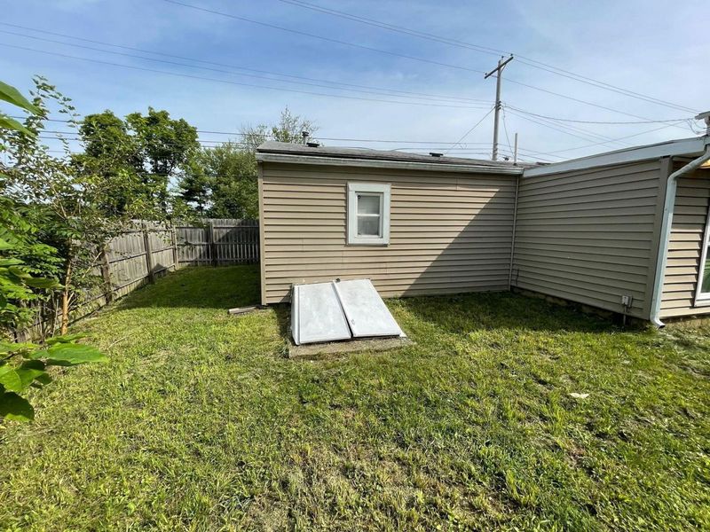 6971 London Groveport Road , Grove City, OH 43123 Photo 24