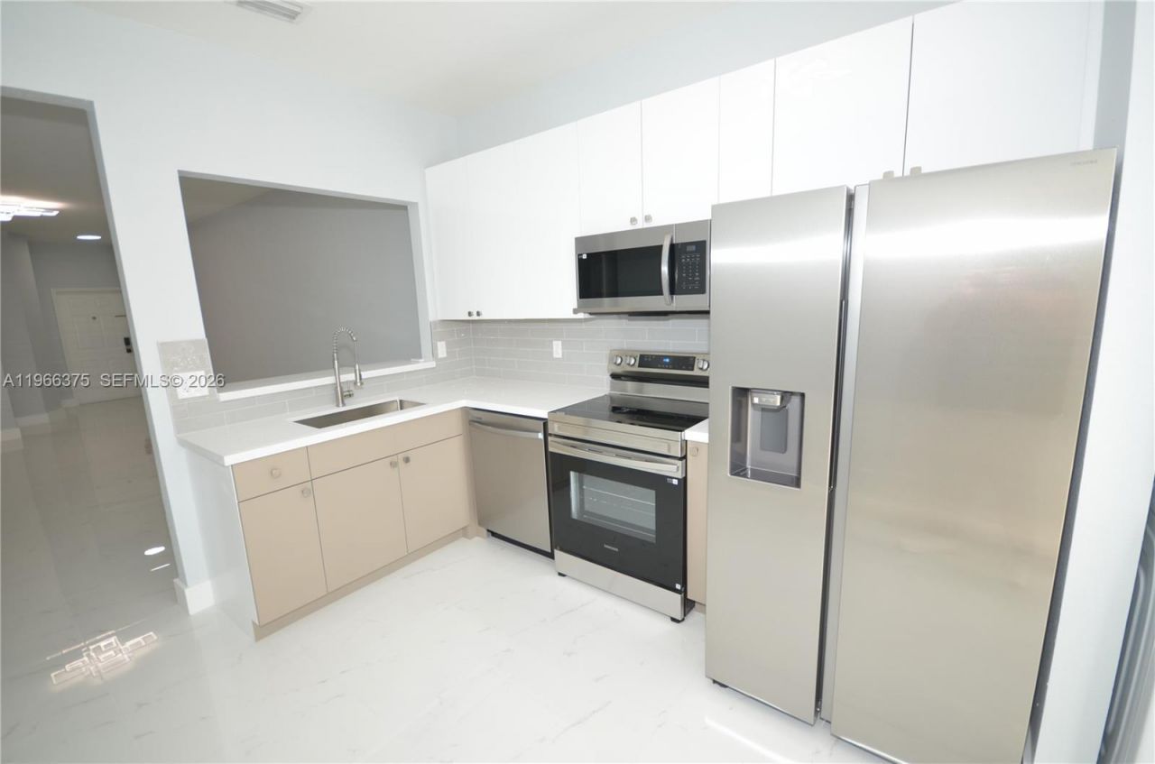 1616 SW 2nd St, Unit 1616, Homestead, FL 33030 Photo