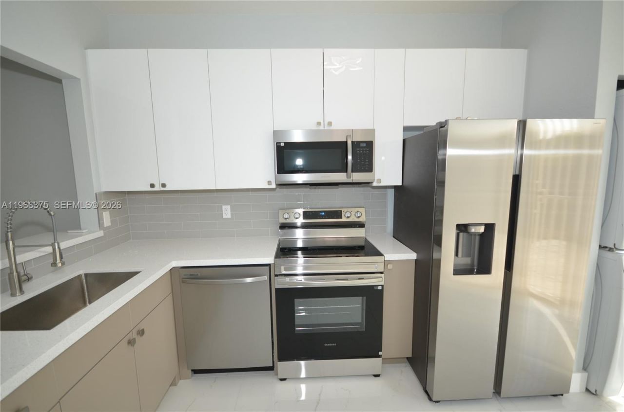 1616 SW 2nd St, Unit 1616, Homestead, FL 33030 Photo