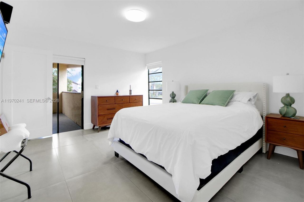 8860 SW 123rd Ct, Unit K201, Miami, FL 33186 Photo