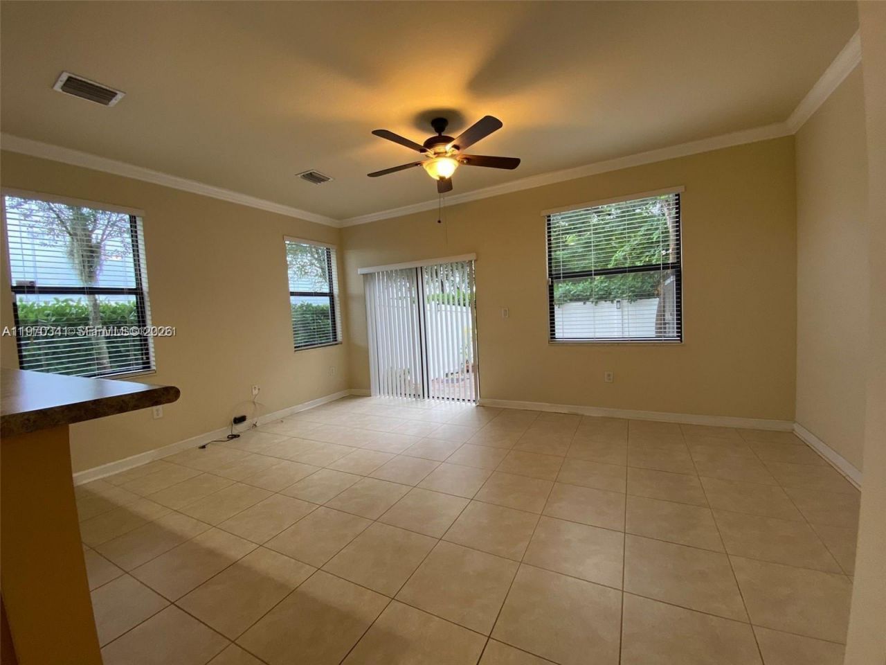8987 W 35th Ave , Unit 8987, Hialeah, FL 33018 Photo