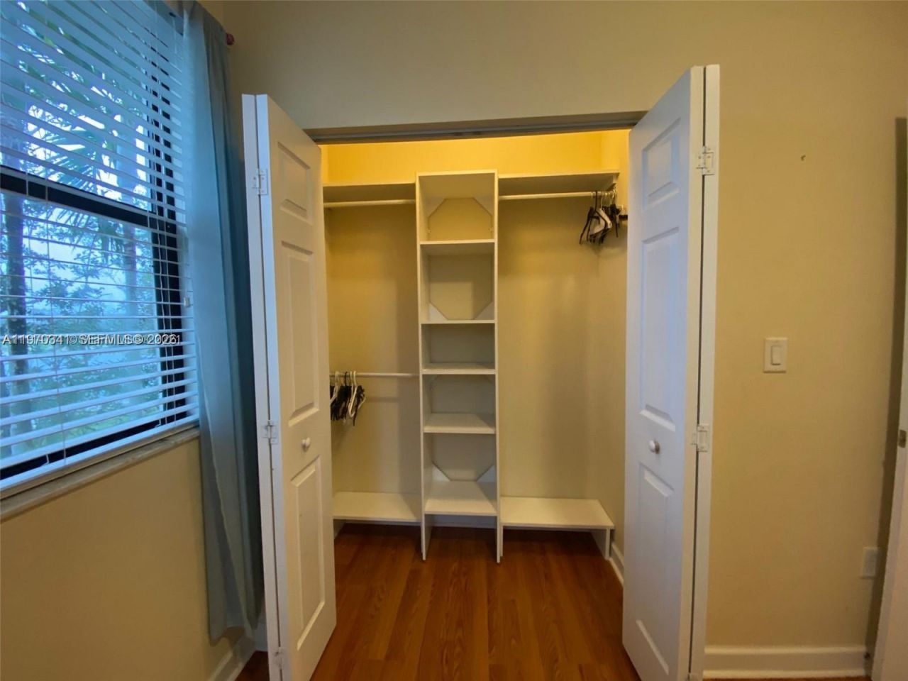 8987 W 35th Ave , Unit 8987, Hialeah, FL 33018 Photo