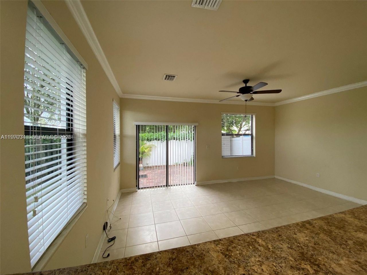 8987 W 35th Ave , Unit 8987, Hialeah, FL 33018 Photo