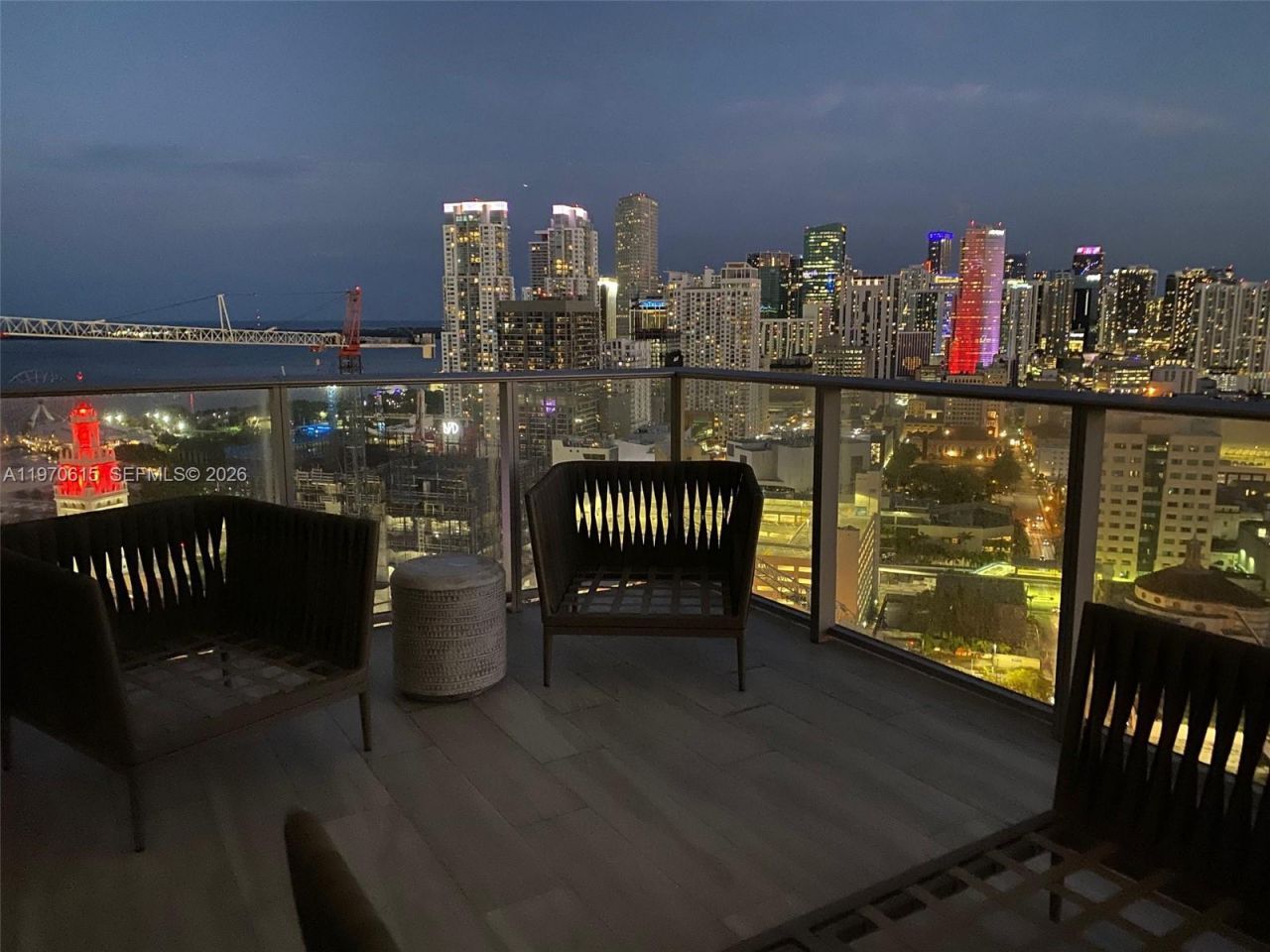 851 NE 1st Ave, Unit 2812, Miami, FL 33132 Photo