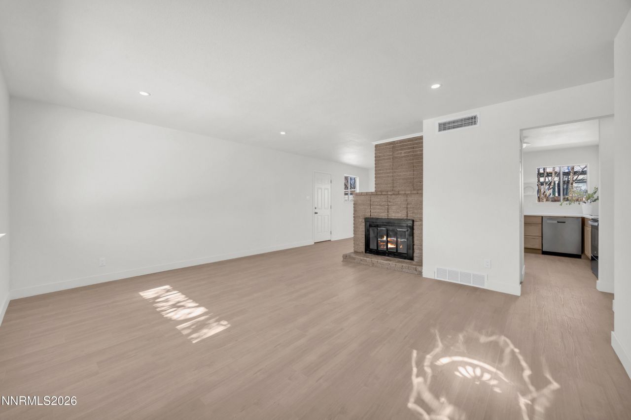 480 E Mclean Way, Sparks, NV 89431 Photo