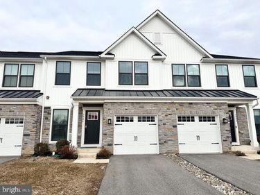 7906 MILLTOWN CIRCLE, CHELTENHAM, PA 19012