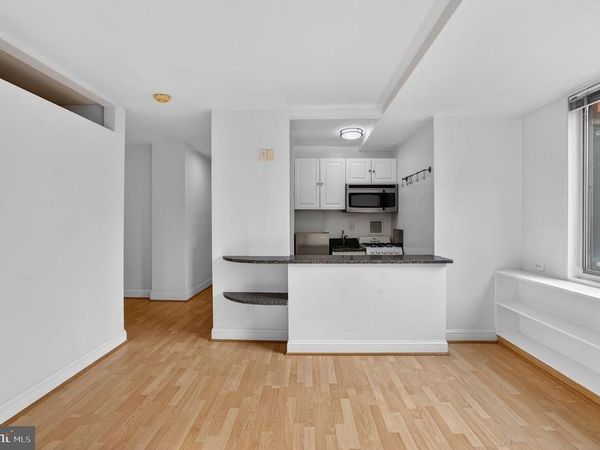 1111 ARLINGTON BOULEVARD, Unit 213, ARLINGTON, VA 22209