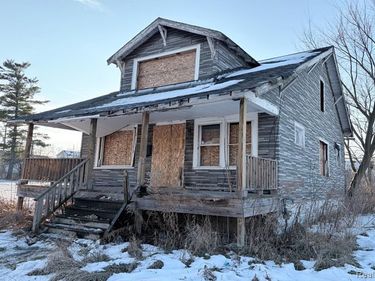 19375 Danbury Street, Highland Park, MI 48203