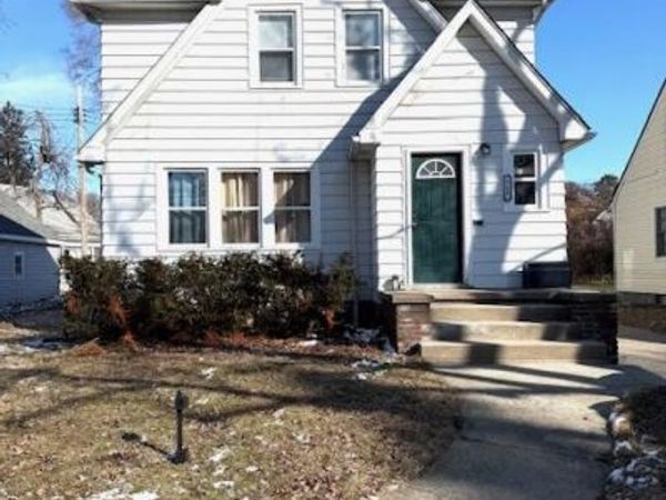 713 Ann Street, East Lansing, MI 48823