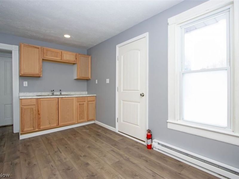 442-442 1/2 Main Street, Wadsworth, OH 44281 Photo 2