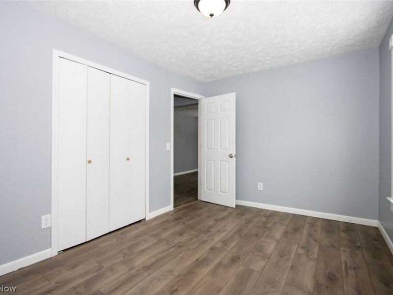 442-442 1/2 Main Street, Wadsworth, OH 44281 Photo 8