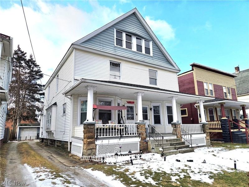 4001 Archwood Avenue, Cleveland, OH 44109 Photo 2