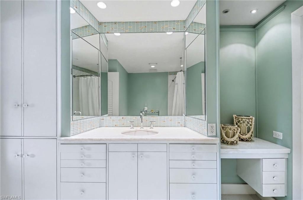 2206 Gulf Shore Blvd N, Unit G-2, Naples, FL 34102 Photo