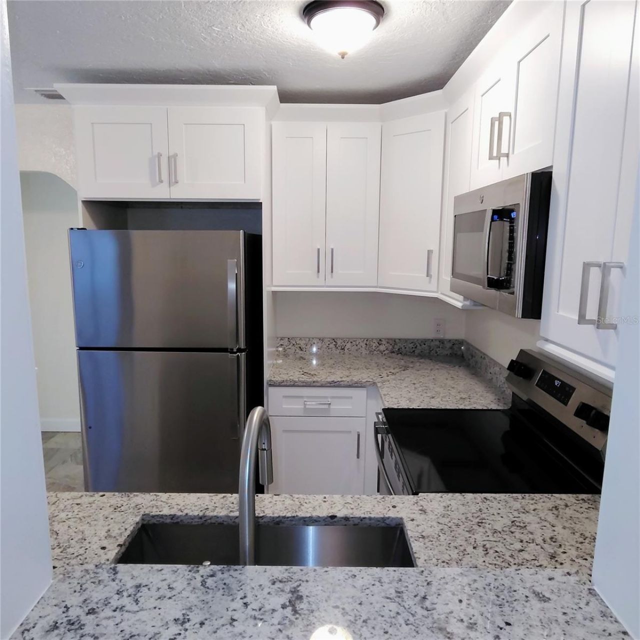 2230 Grove Street S, Saint Petersburg, FL 33705 Photo