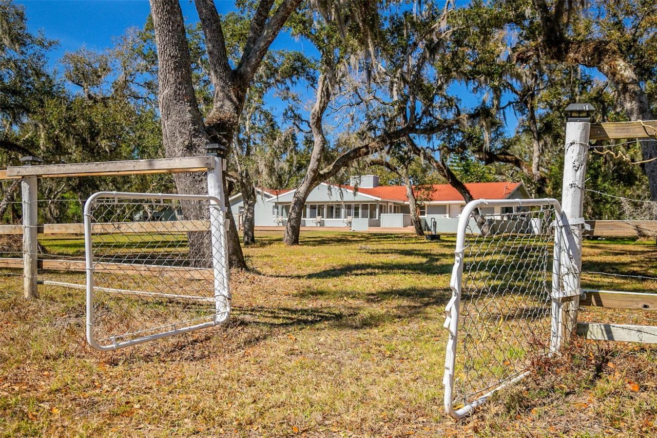 36442 Singletary Road, Myakka City, FL 34251 Photo