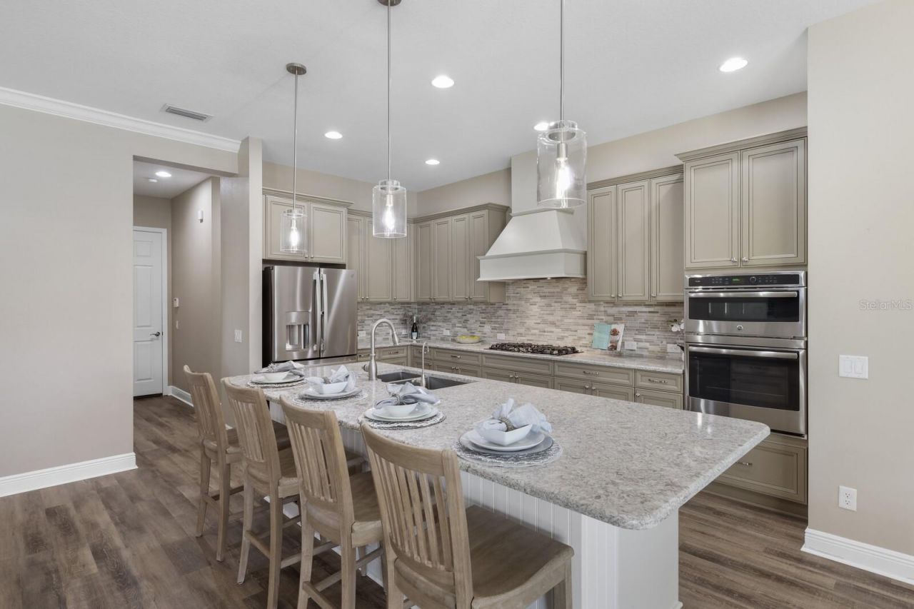 569 Mast Drive, Bradenton, FL 34208 Photo