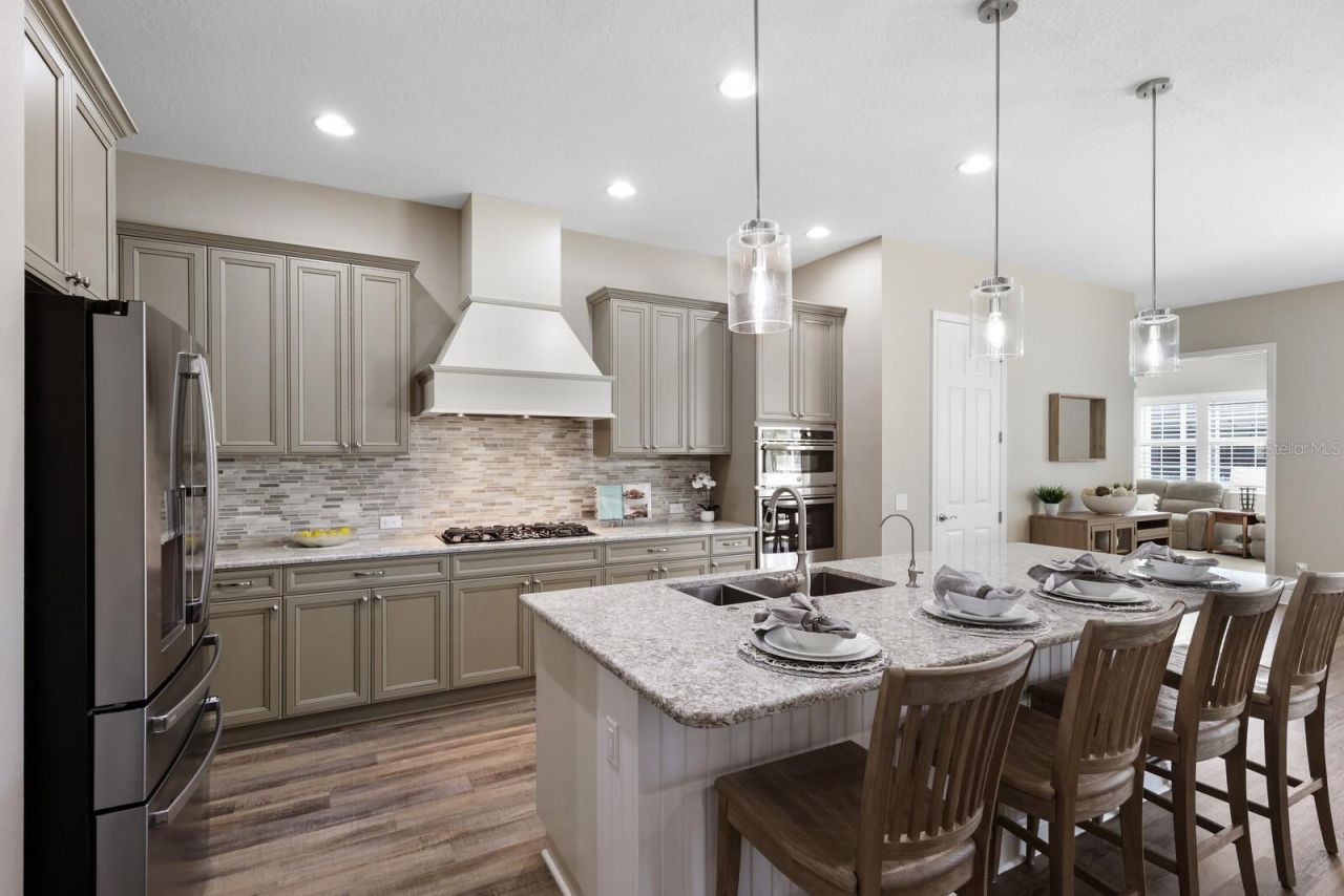 569 Mast Drive, Bradenton, FL 34208 Photo