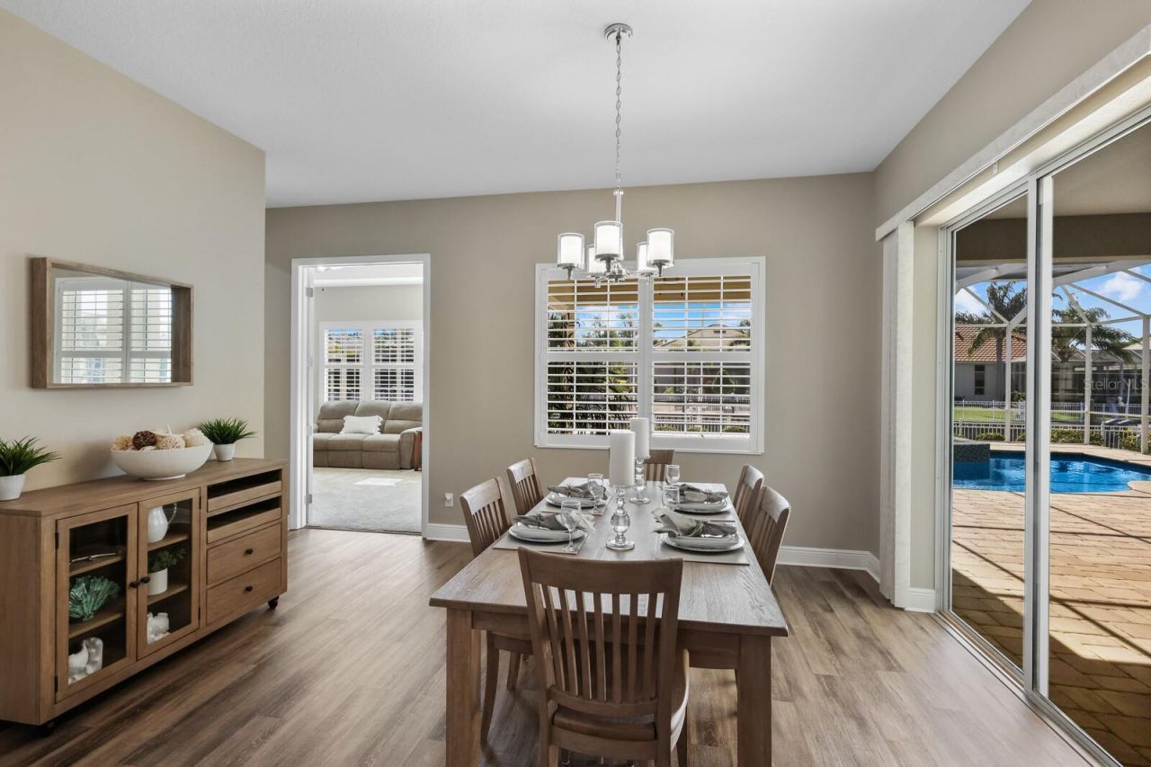 569 Mast Drive, Bradenton, FL 34208 Photo