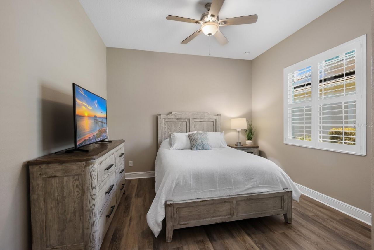 569 Mast Drive, Bradenton, FL 34208 Photo