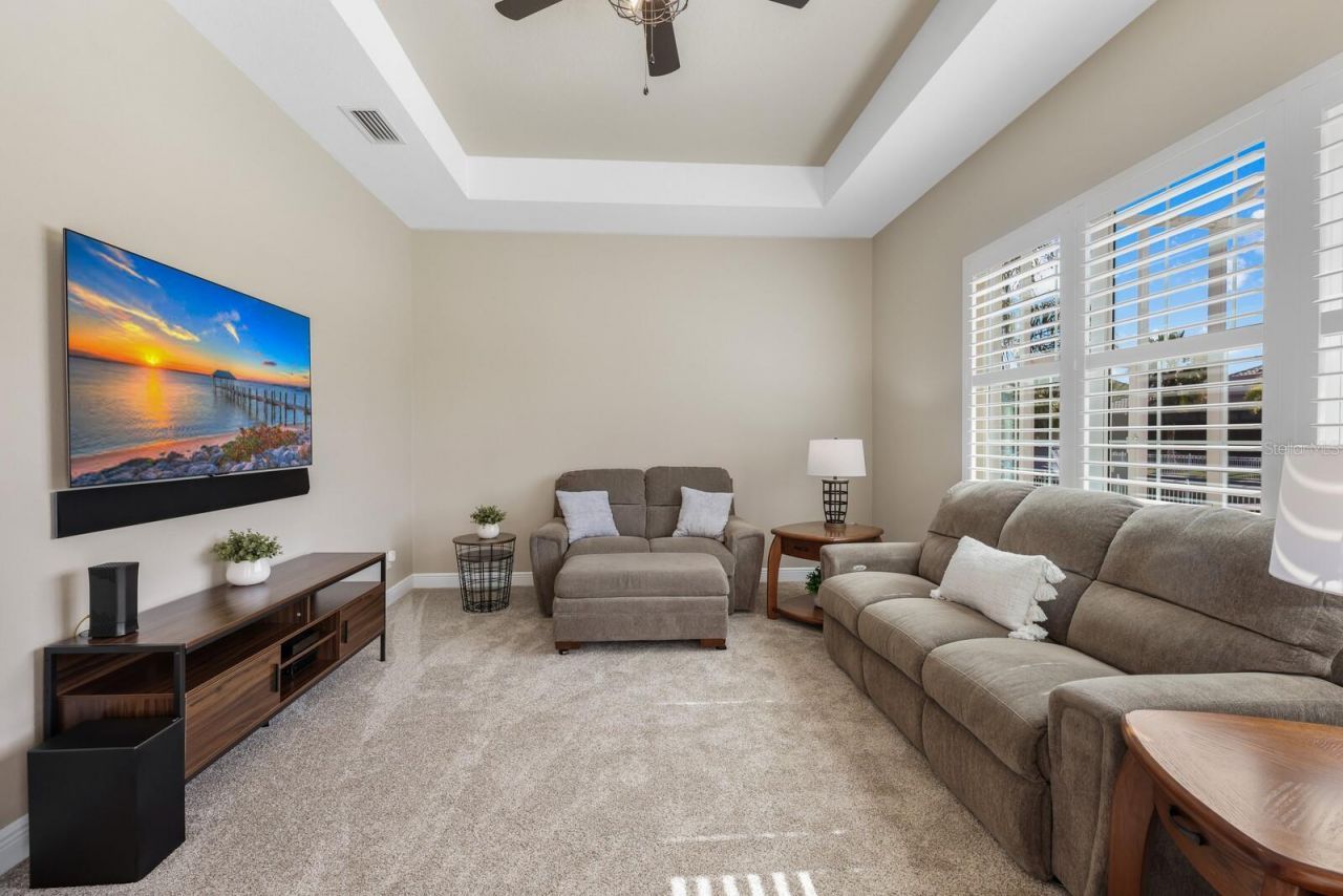 569 Mast Drive, Bradenton, FL 34208 Photo