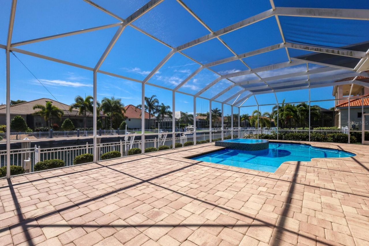 569 Mast Drive, Bradenton, FL 34208 Photo