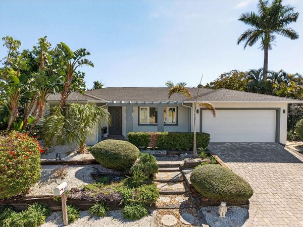 550 DE NARVAEZ DRIVE, LONGBOAT KEY, FL 34228