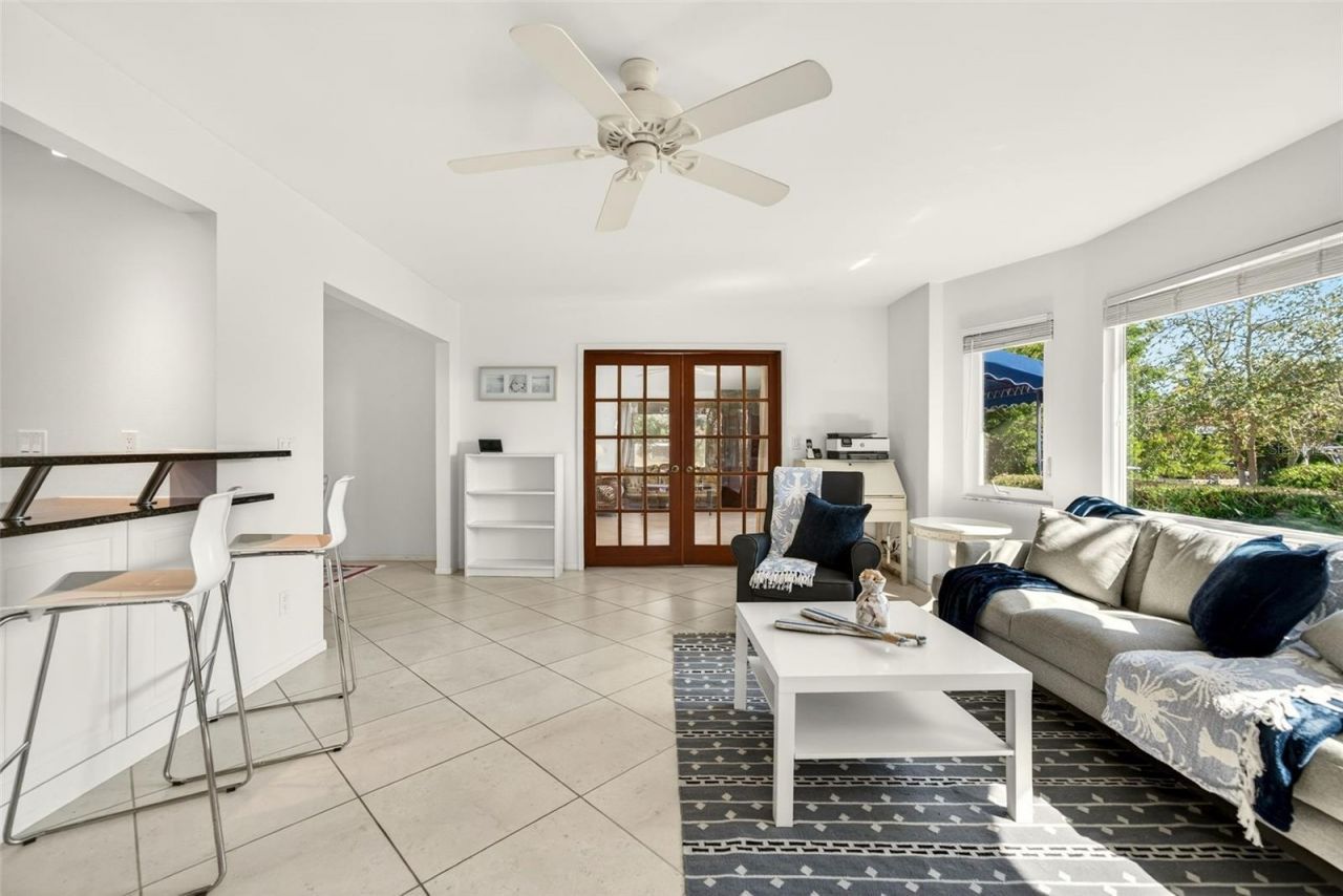 550 De Narvaez Drive, Longboat Key, FL 34228 Photo