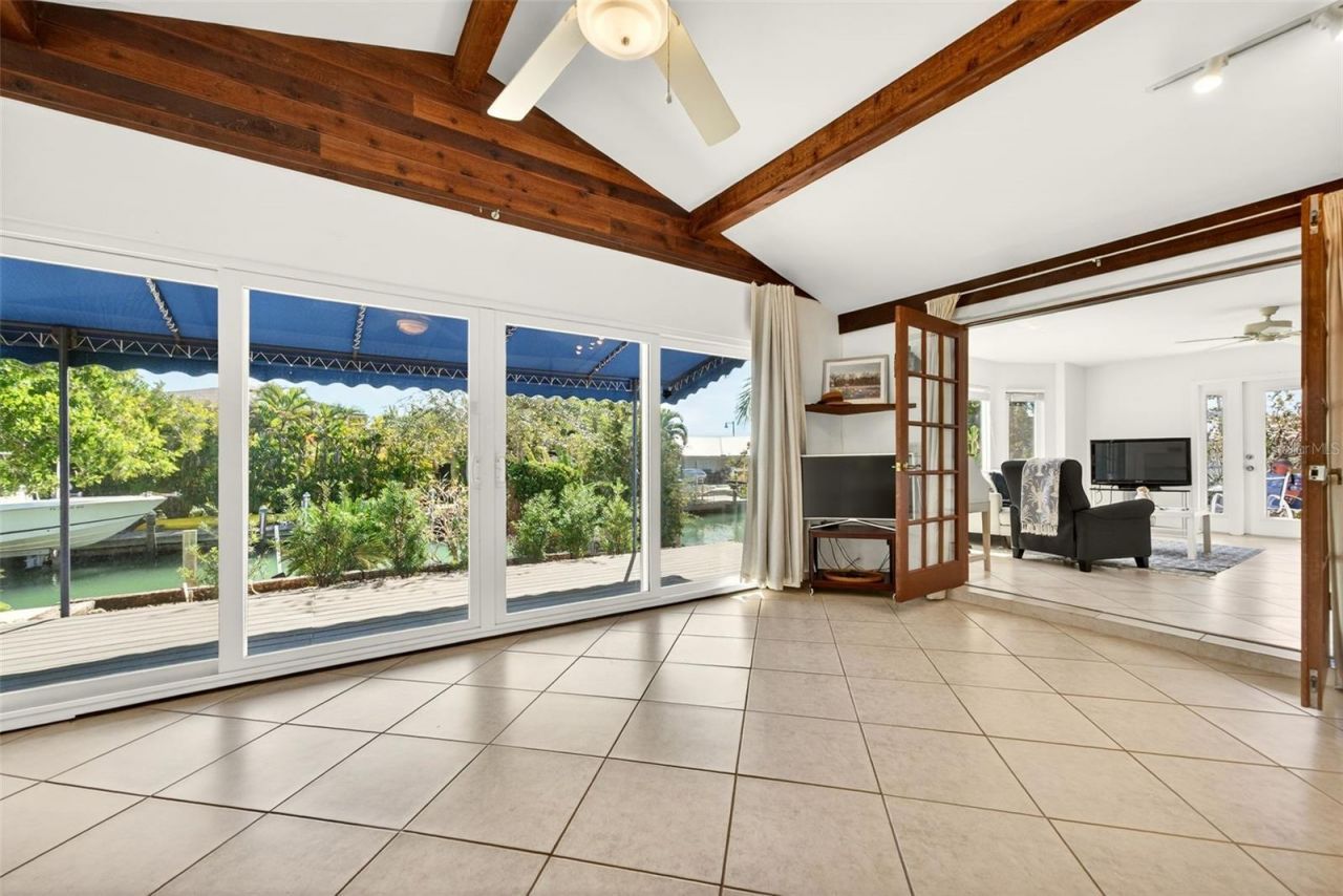 550 De Narvaez Drive, Longboat Key, FL 34228 Photo