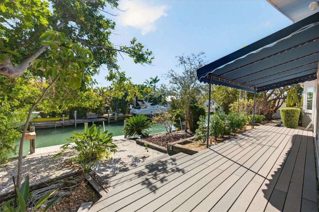 550 De Narvaez Drive, Longboat Key, FL 34228 Photo