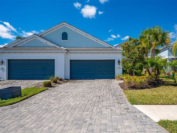 2726 SAPPHIRE BLUE LANE, BRADENTON, FL 34211