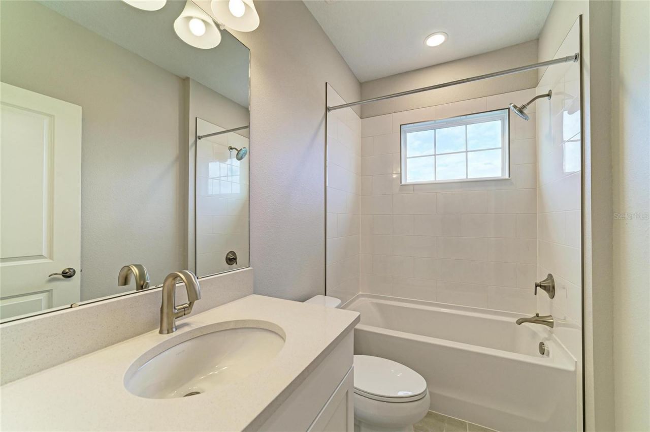 8215 Rushton Place, Parrish, FL 34219 Photo