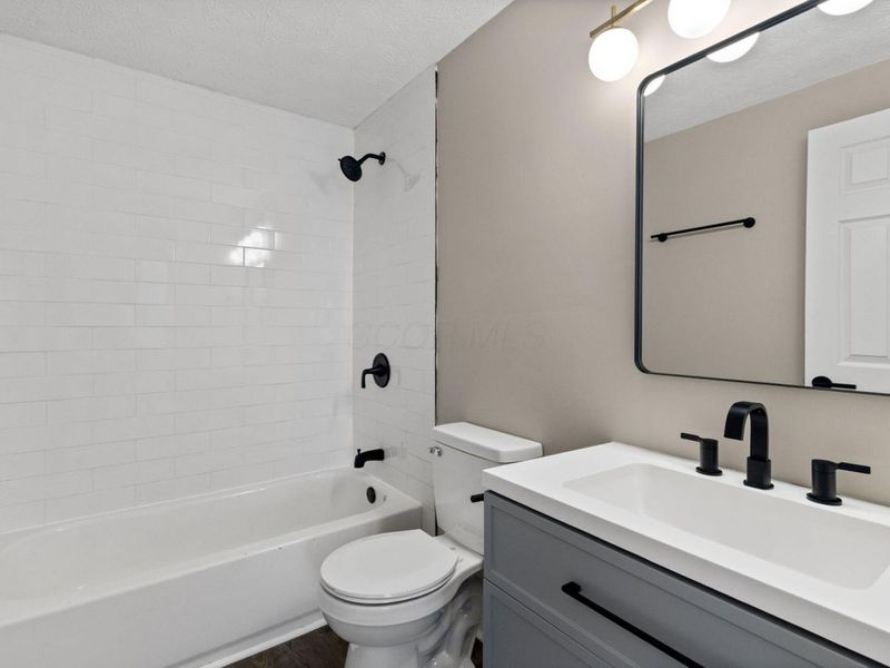 1213 Elm Park Circle, Galloway, OH 43119 Photo 12