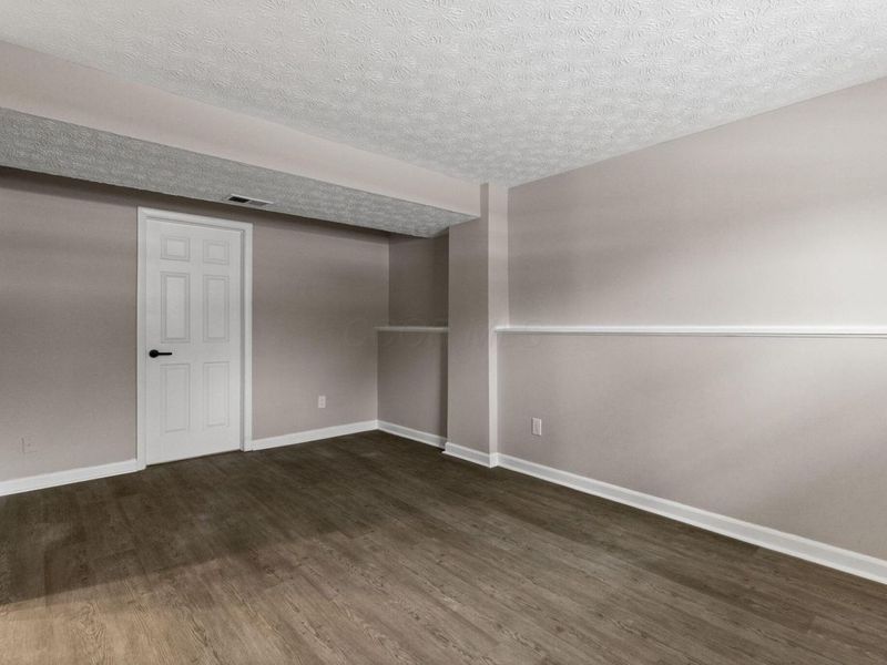 1213 Elm Park Circle, Galloway, OH 43119 Photo 23