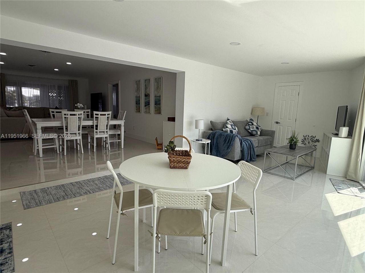 411 SE 6th Ave , Pompano Beach, FL 33060 Photo