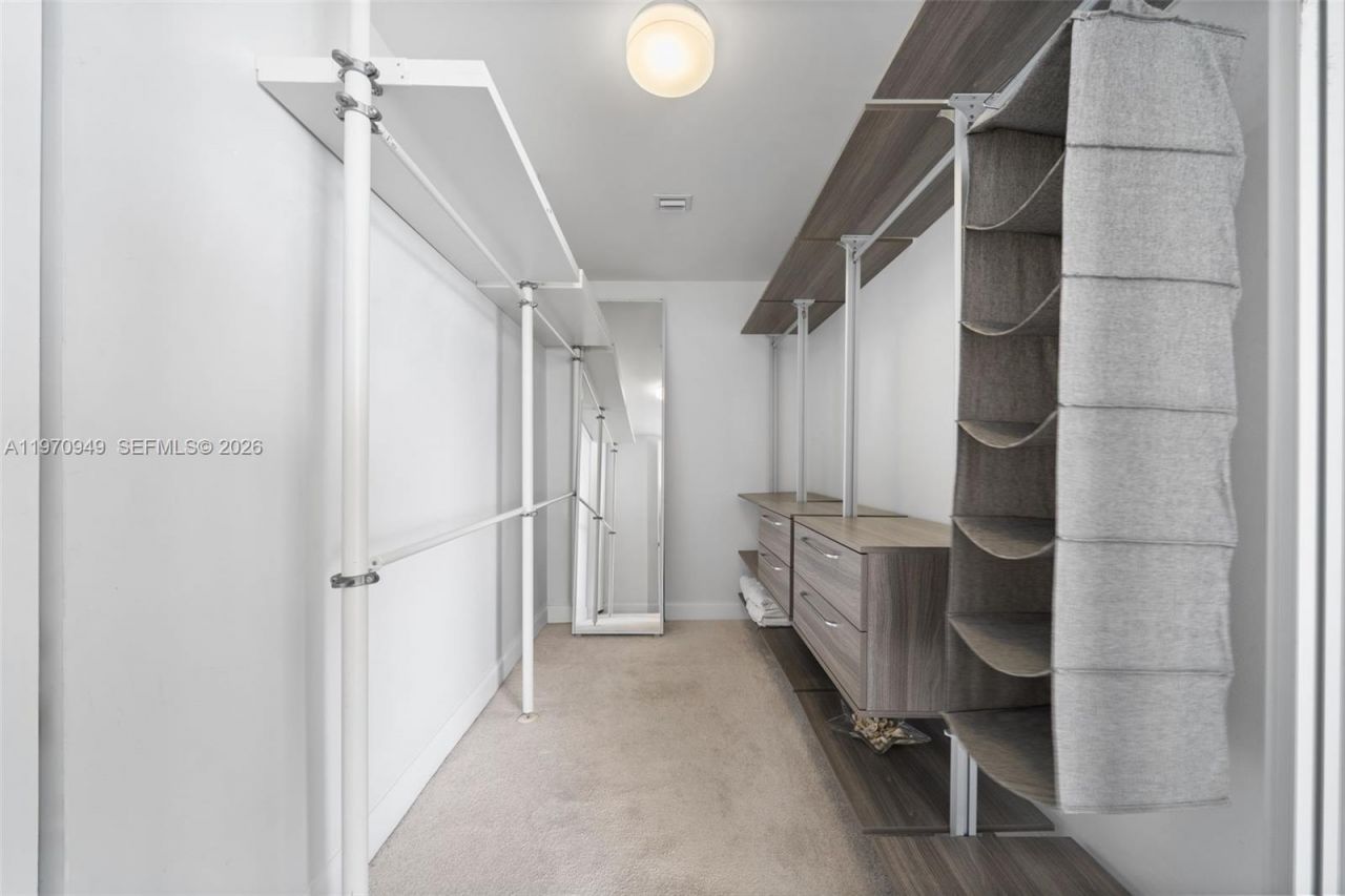 18201 Collins Ave , Unit 4709, Sunny Isles Beach, FL 33160 Photo