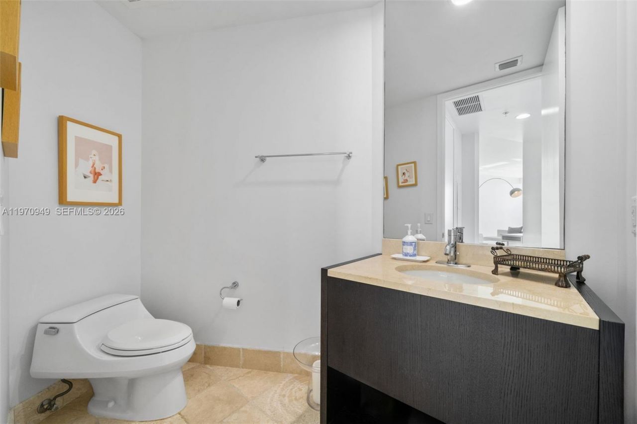 18201 Collins Ave, Unit 4709, Sunny Isles Beach, FL 33160 Photo