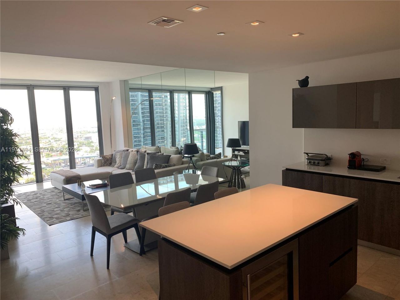68 SE 6th St, Unit 3010, Miami, FL 33131 Photo