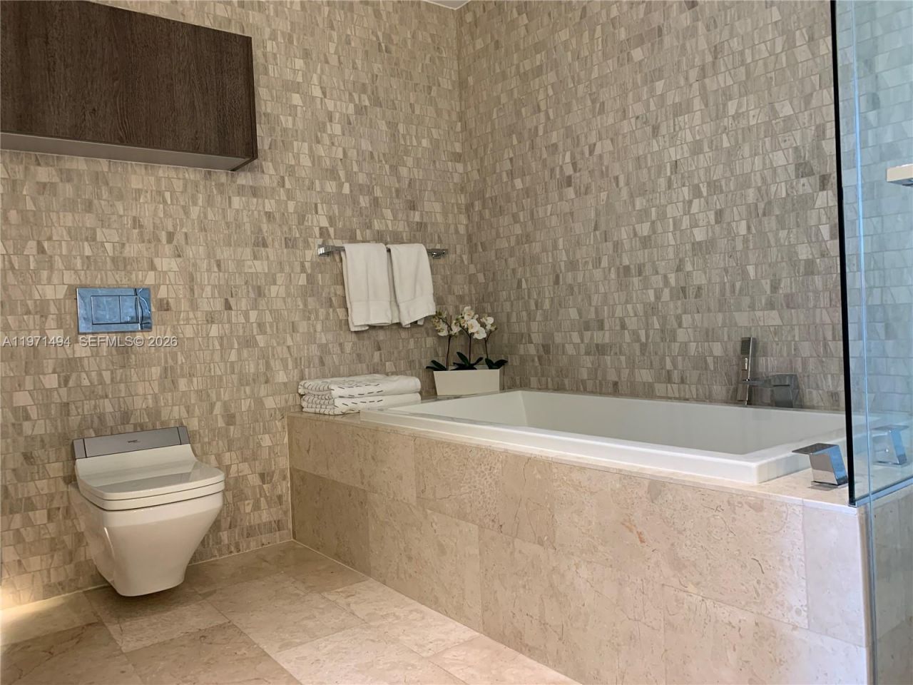 68 SE 6th St, Unit 3010, Miami, FL 33131 Photo