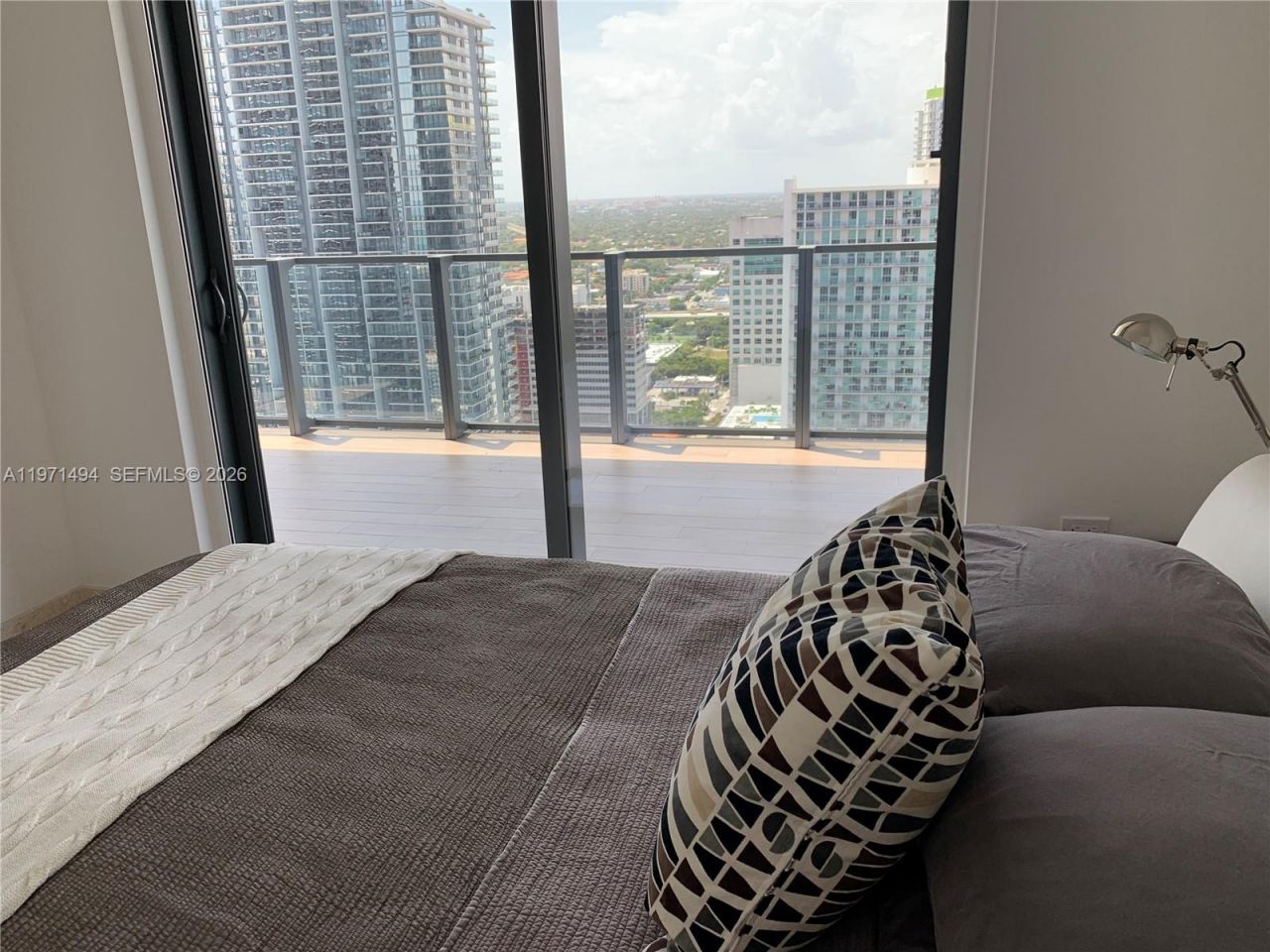 68 SE 6th St, Unit 3010, Miami, FL 33131 Photo