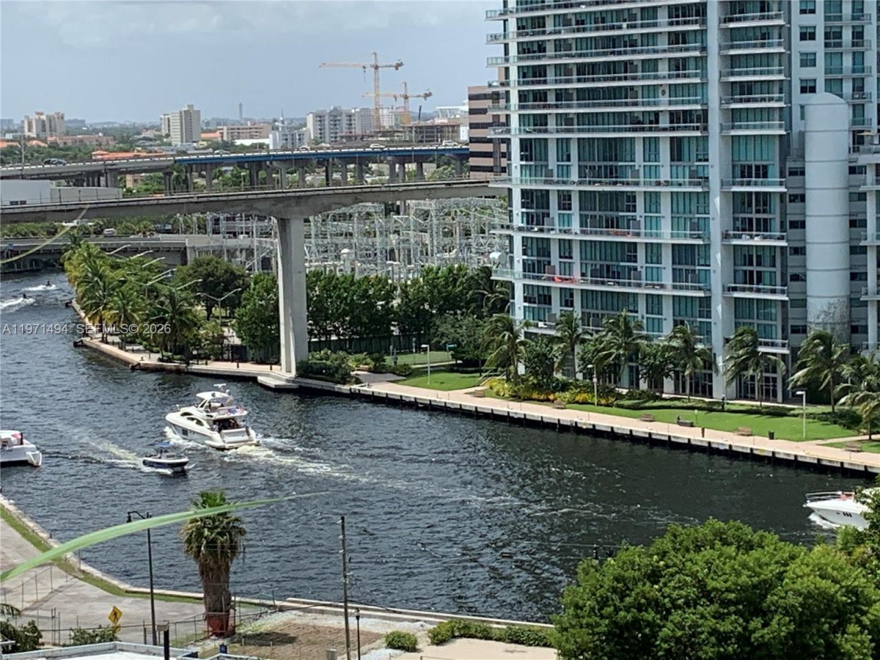 68 SE 6th St, Unit 3010, Miami, FL 33131 Photo